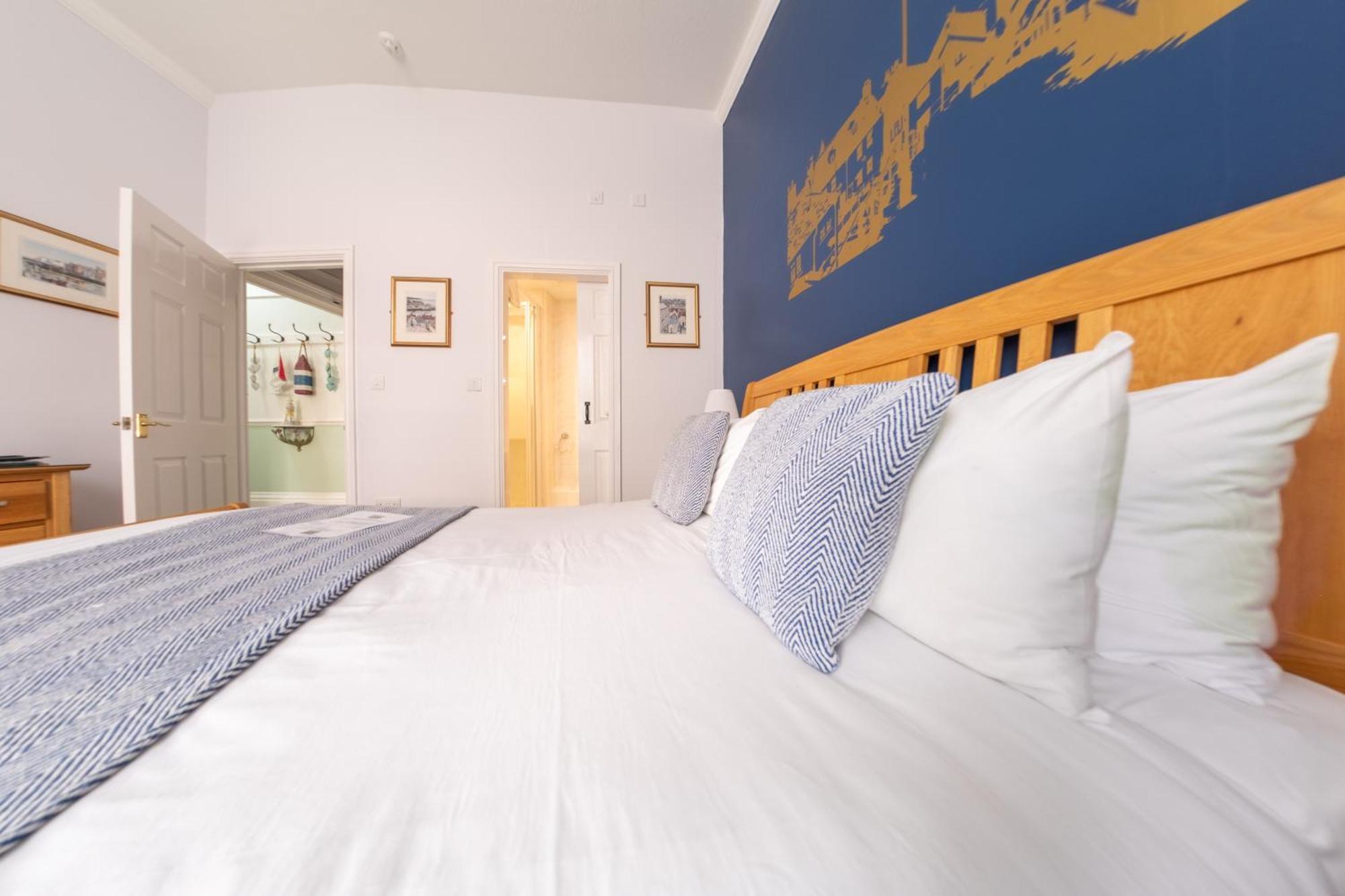 ويتبي Number 7 Guest House المظهر الخارجي الصورة